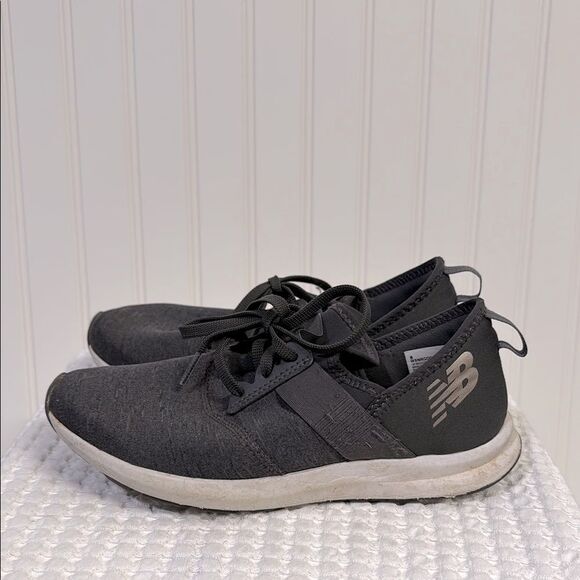 New Balance Womens FuelCore Nergize WXNRGDG Gray Running Shoes Sneakers Size 6 - Picture 1 of 7